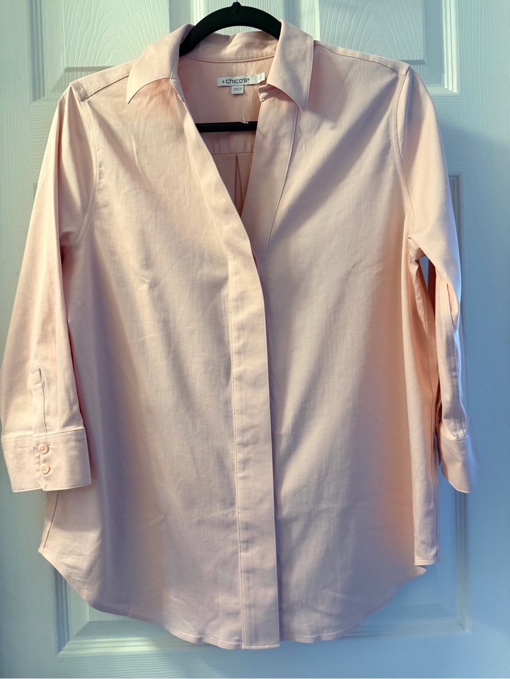 Chico's Pale Blush Button-Down Collared Shirt no iron